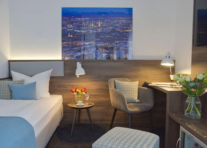 Lizz Monaco di Baviera